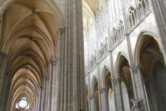 Cattedrale-Gotica-della-Vergine-di-Amiens-Somme-Hauts-de-France-14