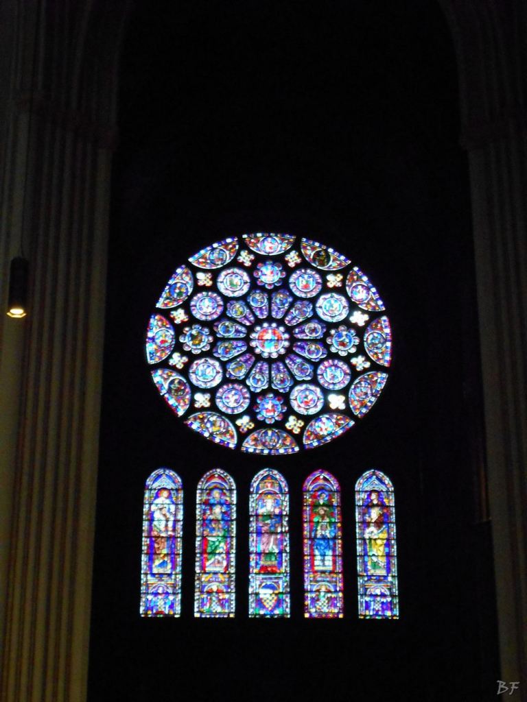 Cattedrale-Gotica-della-Vergine-Chartres-Eure-et-Loir-Centre-Val-de-Loire-Francia-14