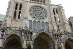 Cattedrale-Gotica-della-Vergine-Chartres-Eure-et-Loir-Centre-Val-de-Loire-Francia-11