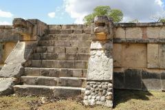 Sito-Megalitico-Maya-Chichen-Itza-Yucatan-Messico-57