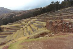 Chinchero-Mura-Poligonali-Piramide-Urubamba-Peru-40