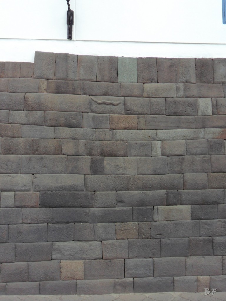 Mura-Poligonali-Megaliti-Cusco-Perù-31