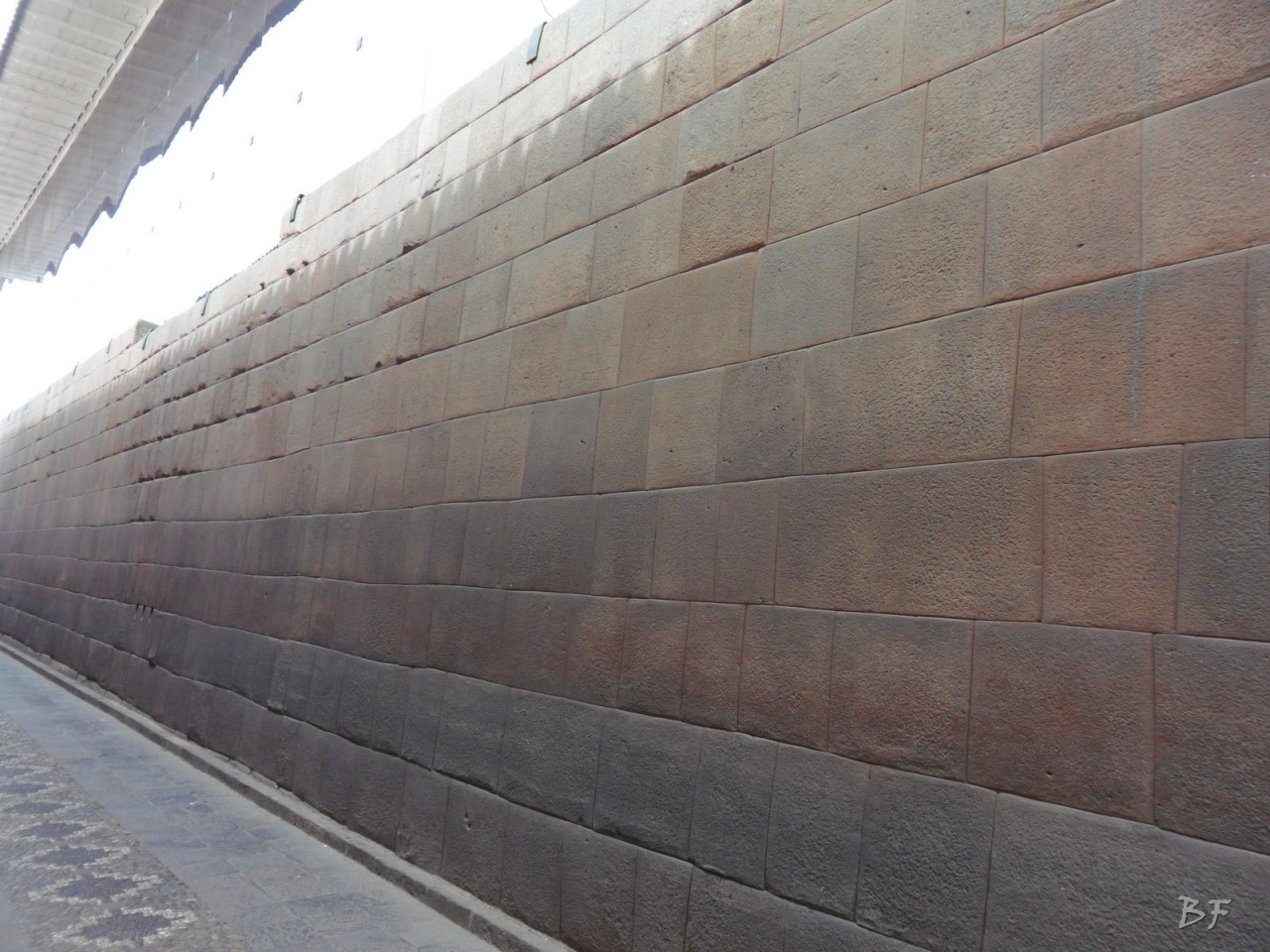 Mura-Poligonali-Megaliti-Cusco-Perù-37