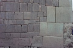 Mura-Poligonali-Megaliti-Cusco-Perù-36