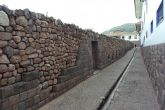 Mura-Poligonali-Megaliti-Cusco-Perù-58