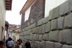 Mura-Poligonali-Megaliti-Cusco-Perù-74