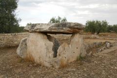 Dolmen-La-Chianca-Bisceglie-Megaliti-Murge-Puglia-Italia-3