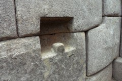 Mura-Poligonali-Incisioni-Altari-Edifici-Rupestri-Megaliti-Machu-Picchu-Aguas-Calientes-Urubamba-Cusco-Perù-105