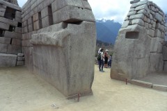 Mura-Poligonali-Incisioni-Altari-Edifici-Rupestri-Megaliti-Machu-Picchu-Aguas-Calientes-Urubamba-Cusco-Perù-109