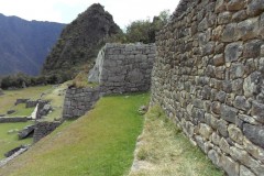 Mura-Poligonali-Incisioni-Altari-Edifici-Rupestri-Megaliti-Machu-Picchu-Aguas-Calientes-Urubamba-Cusco-Perù-135