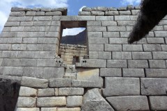 Mura-Poligonali-Incisioni-Altari-Edifici-Rupestri-Megaliti-Machu-Picchu-Aguas-Calientes-Urubamba-Cusco-Perù-154