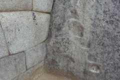 Mura-Poligonali-Incisioni-Altari-Edifici-Rupestri-Megaliti-Machu-Picchu-Aguas-Calientes-Urubamba-Cusco-Perù-166