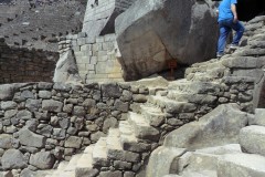 Mura-Poligonali-Incisioni-Altari-Edifici-Rupestri-Megaliti-Machu-Picchu-Aguas-Calientes-Urubamba-Cusco-Perù-39