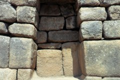 Mura-Poligonali-Incisioni-Altari-Edifici-Rupestri-Megaliti-Machu-Picchu-Aguas-Calientes-Urubamba-Cusco-Perù-46