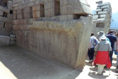 Mura-Poligonali-Incisioni-Altari-Edifici-Rupestri-Megaliti-Machu-Picchu-Aguas-Calientes-Urubamba-Cusco-Perù-54