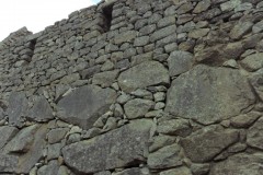 Mura-Poligonali-Incisioni-Altari-Edifici-Rupestri-Megaliti-Machu-Picchu-Aguas-Calientes-Urubamba-Cusco-Perù-86