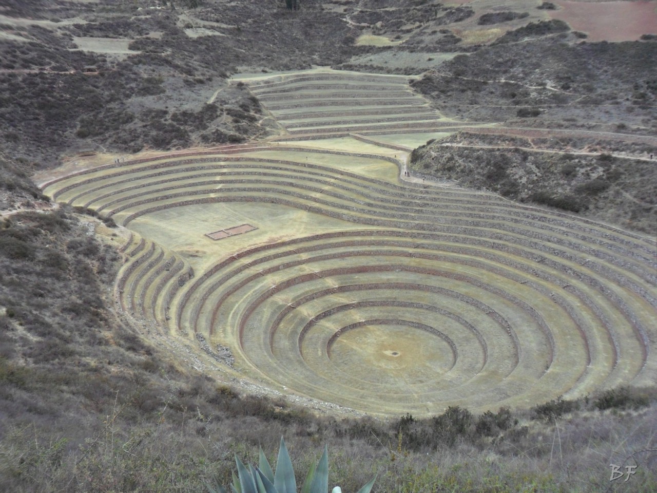 Terrazze-Circolari-Megaliti-Moray-Saline-Maras-Cusco-Perù-21