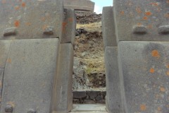 Ollantaytambo-Mura-Megalitiche-Peru-31