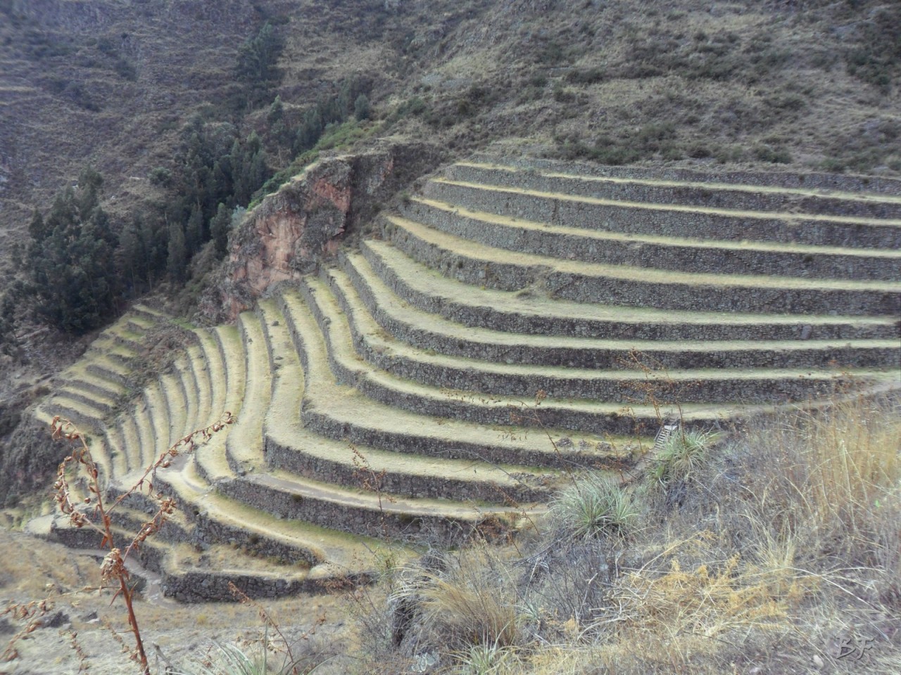 Mura-Poligonali-Megaliti-Altari-Rupestri-Pisac-Cusco-Perù-87