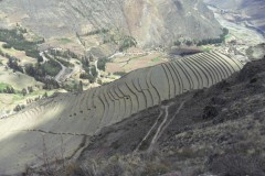 Mura-Poligonali-Megaliti-Altari-Rupestri-Pisac-Cusco-Perù-35