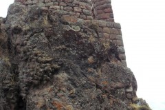 Mura-Poligonali-Megaliti-Altari-Rupestri-Pisac-Cusco-Perù-36
