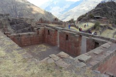 Mura-Poligonali-Megaliti-Altari-Rupestri-Pisac-Cusco-Perù-46