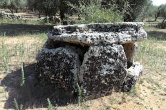 Dolmen-Placa-Melendugno-Megaliti-Salento-Lecce-Puglia-Italia-5