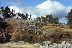 Qenqo-Chico-Altari-Mura-Poligonali-Megaliti-Cusco-Perù-6