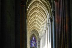 Cattedrale-Gotica-della-Vergine-di-Reims-Marne-Gran-Est-Francia-4