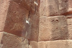 Parco-Archeologico-Megaliti-Rumicolca-Cusco-Perù-9