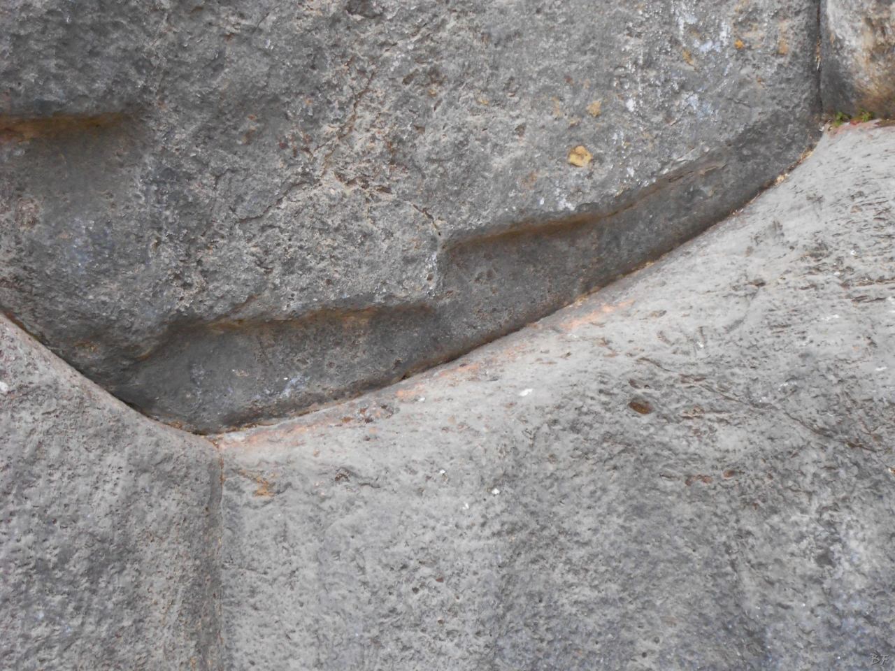 Sacsayhuamán-Mura-Megalitiche-Poligonali-Cusco-Peru-59