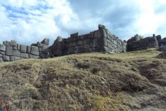 Sacsayhuamán-Mura-Megalitiche-Poligonali-Cusco-Peru-14