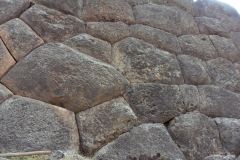 Sacsayhuamán-Mura-Megalitiche-Poligonali-Cusco-Peru-2