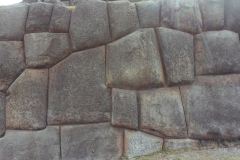 Sacsayhuamán-Mura-Megalitiche-Poligonali-Cusco-Peru-4