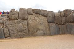 Sacsayhuamán-Mura-Megalitiche-Poligonali-Cusco-Peru-57
