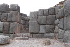 Sacsayhuamán-Mura-Megalitiche-Poligonali-Cusco-Peru-67