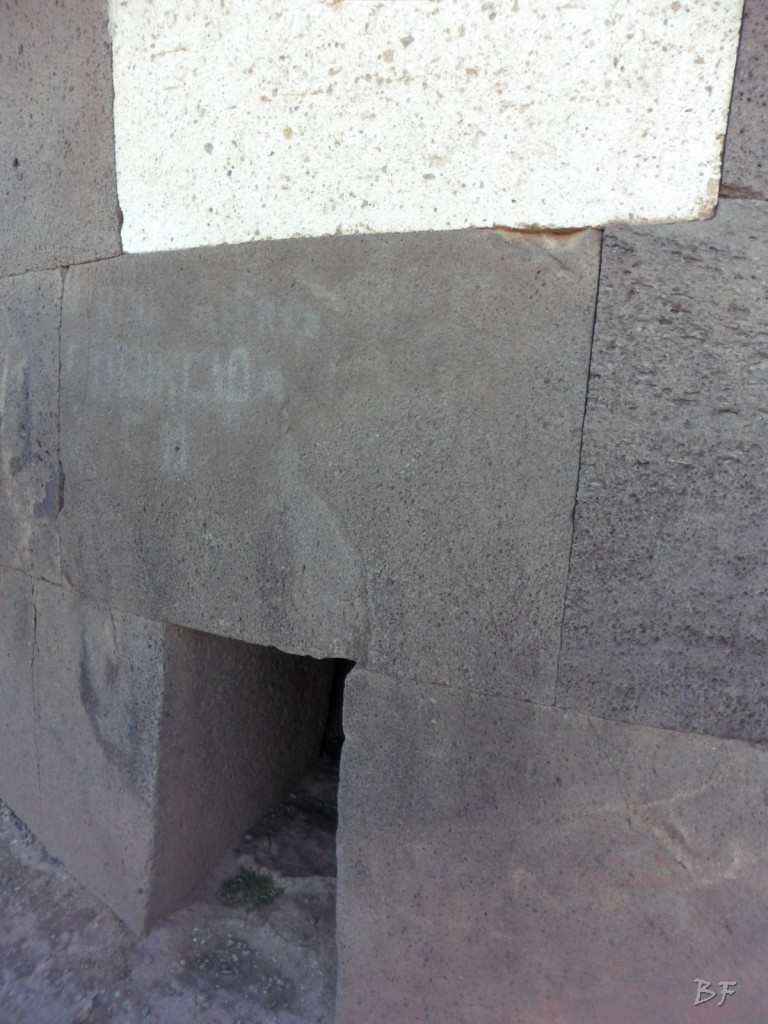 Torri-Poligonali-Megaliti-Sillustani-Puno-Perù-34