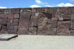 Sito-Megalitico-Piramide-Akapana-Kalasasaya-Menhir-Tiahuanaco-Bolivia-17