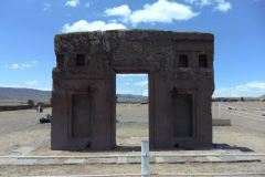 Sito-Megalitico-Piramide-Akapana-Kalasasaya-Menhir-Tiahuanaco-Bolivia-20