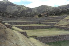 Mura-Poligonali-Megaliti-Tipon-Oropesa-Cusco-Perù-12