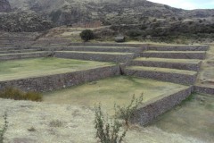 Mura-Poligonali-Megaliti-Tipon-Oropesa-Cusco-Perù-15